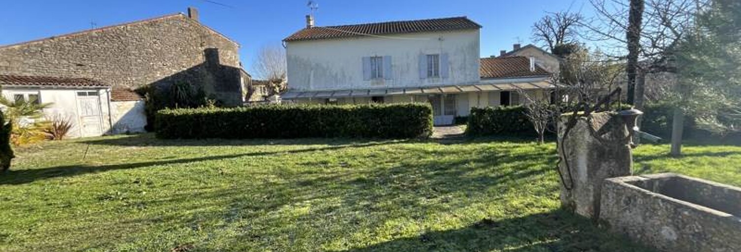 Maison 7 Pièces 160 m² à vendre à Loulay (17330)