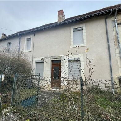 Maison 30 pièces 107910 €