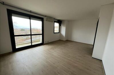 vente appartement 113 900 € à proximité de Angoulême (16000)