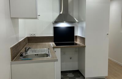 location appartement 850 € CC /mois à proximité de Levallois-Perret (92300)