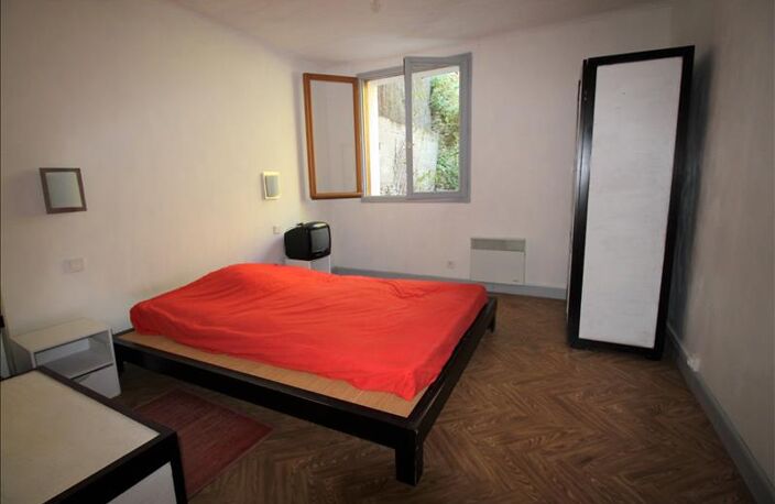 Maison de bourg de 6 pièces principales — photo 4