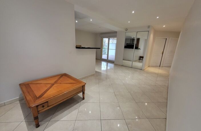 Appartement de 5 pièces principales — photo 3