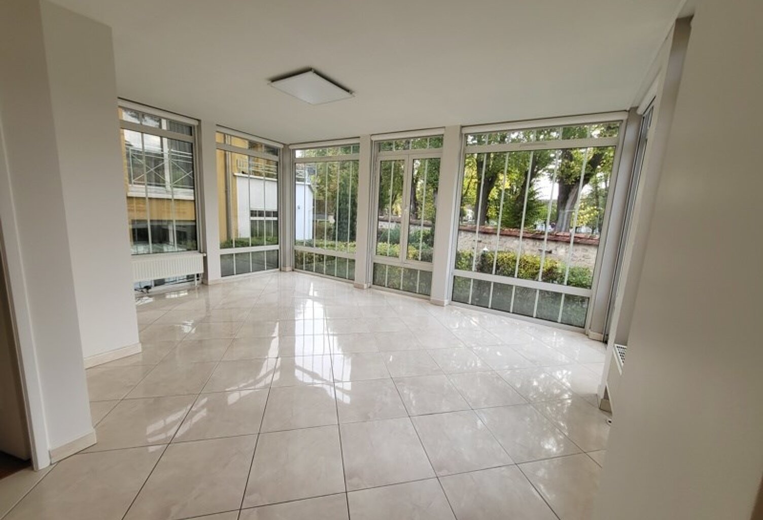Appartement de 5 pièces principales — photo 1