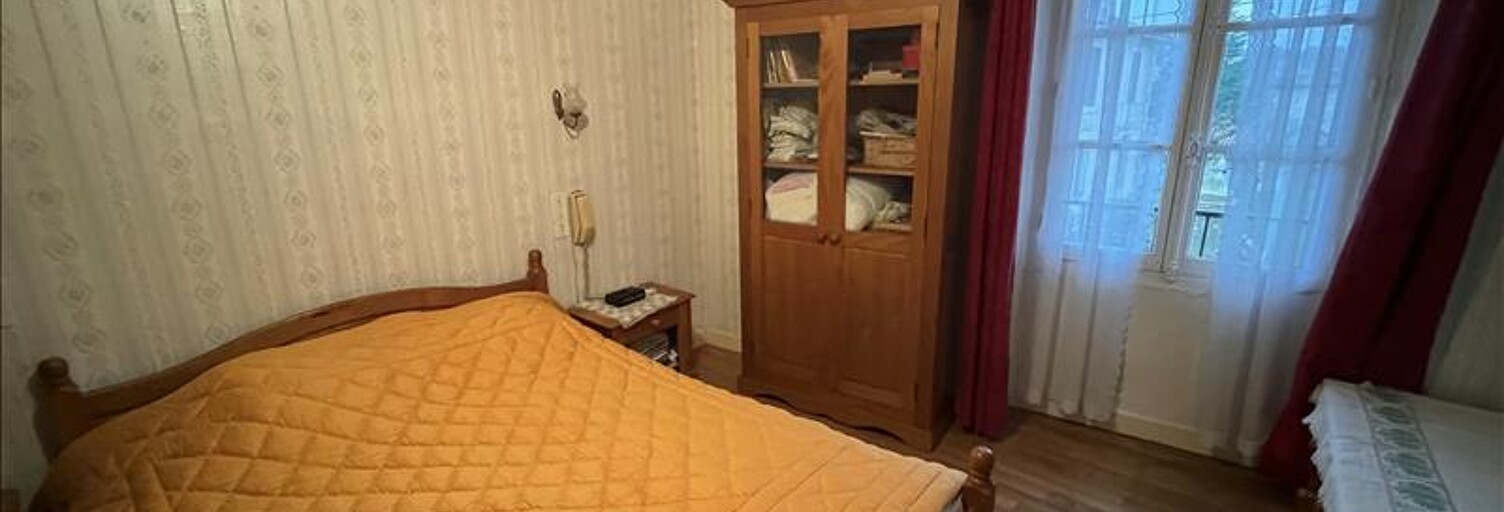 Maison 10 Pièces 201 m² à vendre à Lizant (86400)