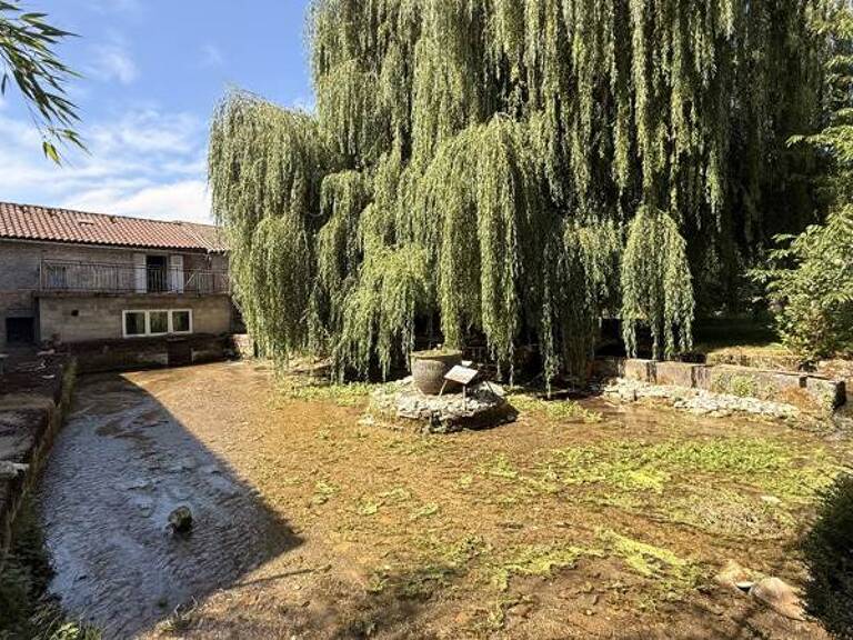 Maison en pierre de 10 pièces principales — photo 1