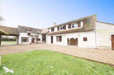 Maison 8 pièces 457800 €