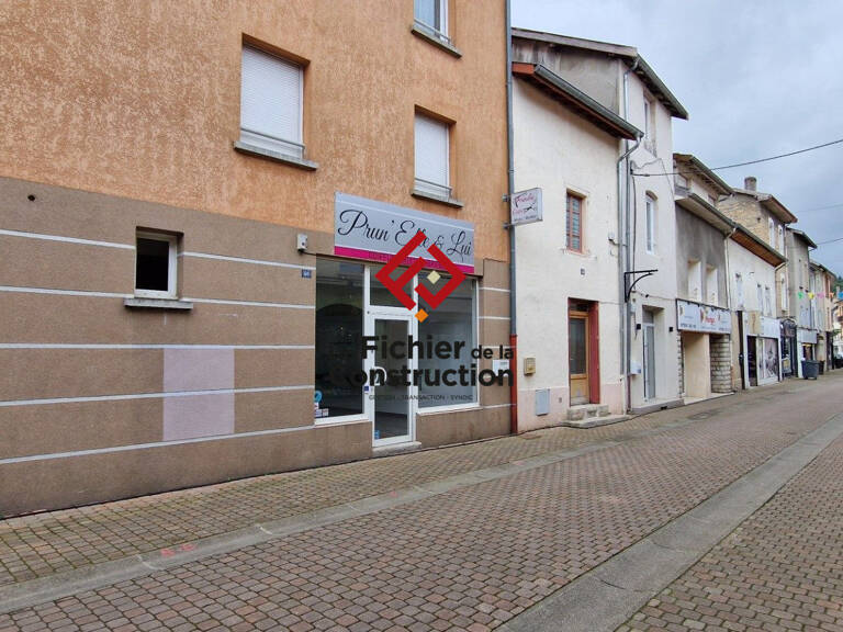 Local commercial — photo 1