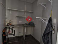 Local commercial — photo 4