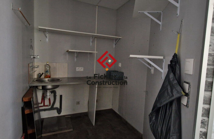 Local commercial — photo 4