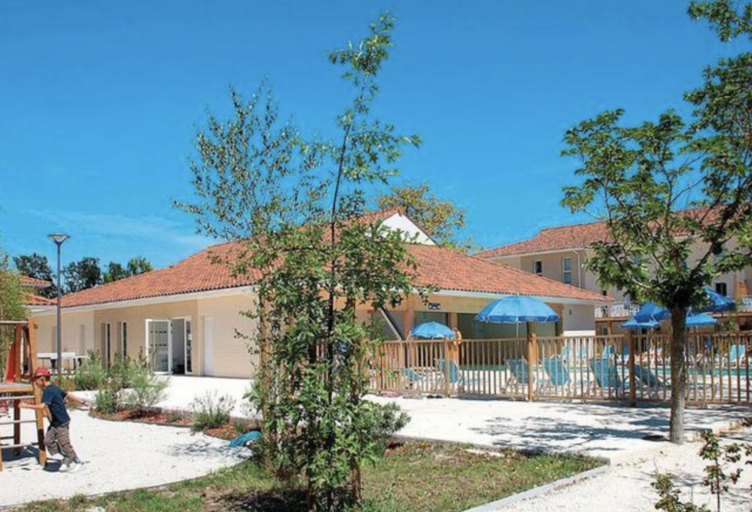Opportunité d'Investissement en LMNP sous Bail Commercial - — photo 1