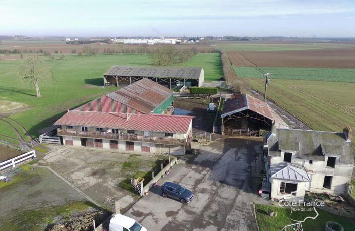 02100   A Vendre - CORPS DE FERME idéal pour les passionnés — photo 2