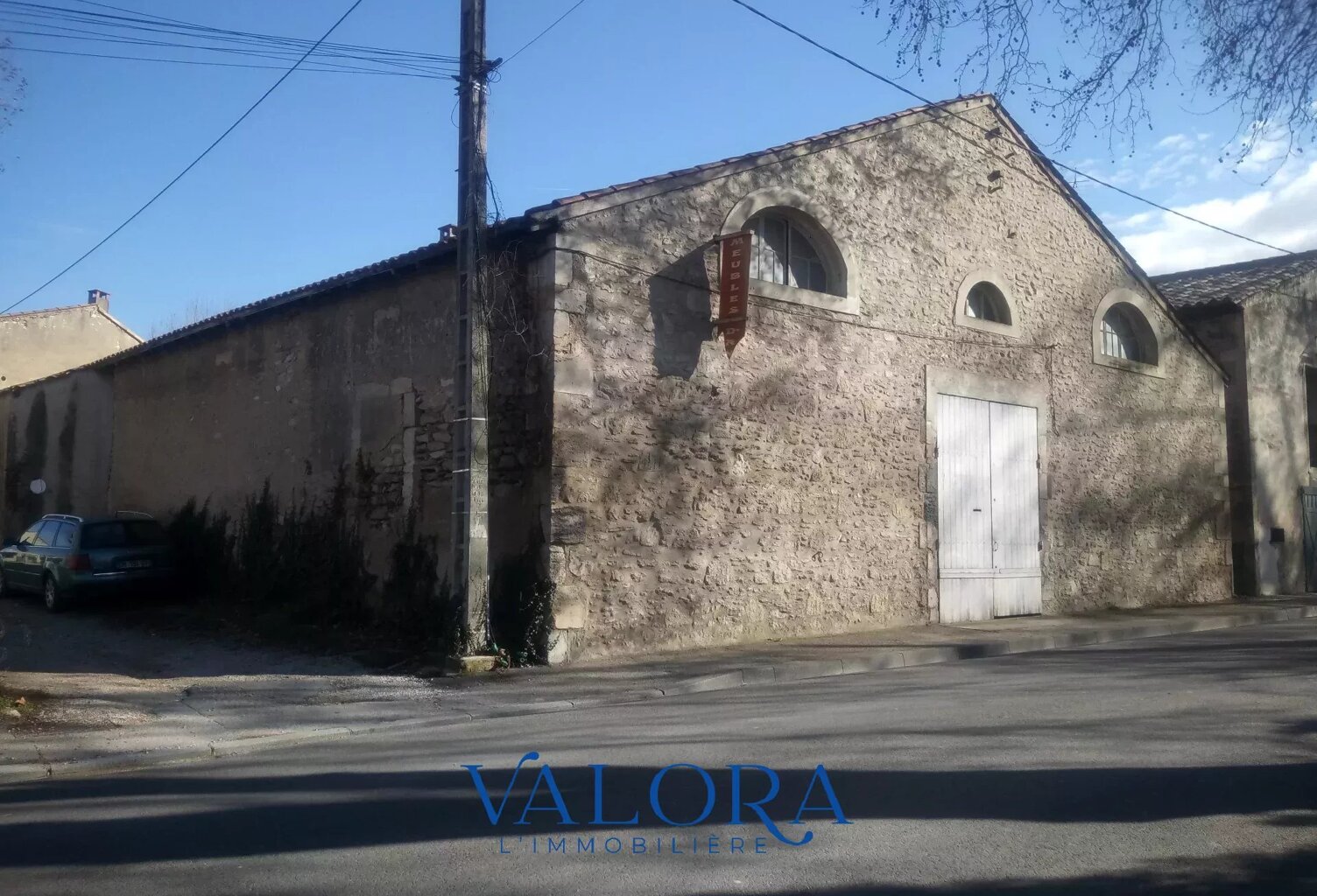 Local commercial — photo 1