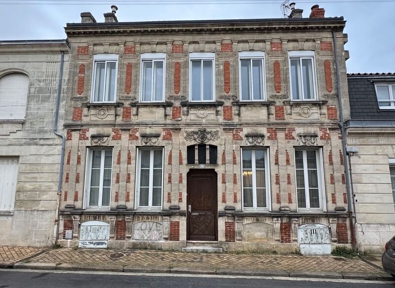 Villa / Maison 9 pièces  à vendre Bordeaux 33000