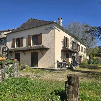 Maison 10 pièces 210000 €