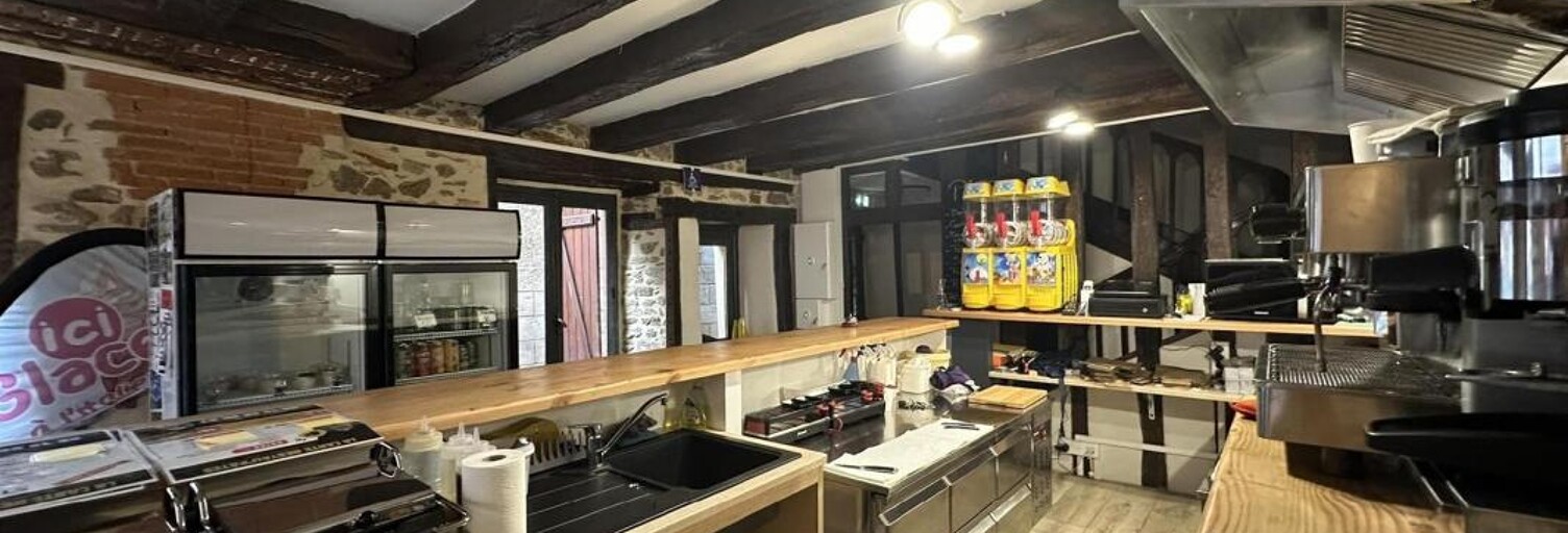 Commerce   m² à vendre à Saint-Léonard-de-Noblat (87400)