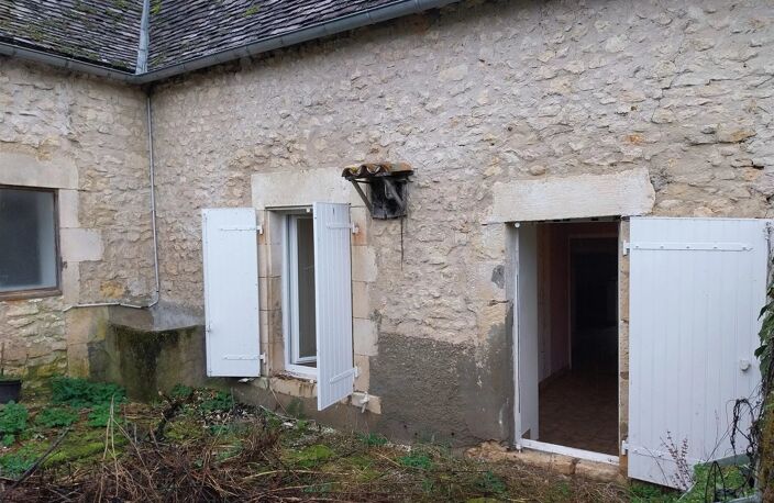 Deux maisons avec cours à vendre proche Saint Savin 86 — photo 3