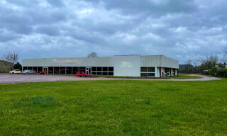 Local industriel  2400 m² à vendre à Saint-Florentin (89600)