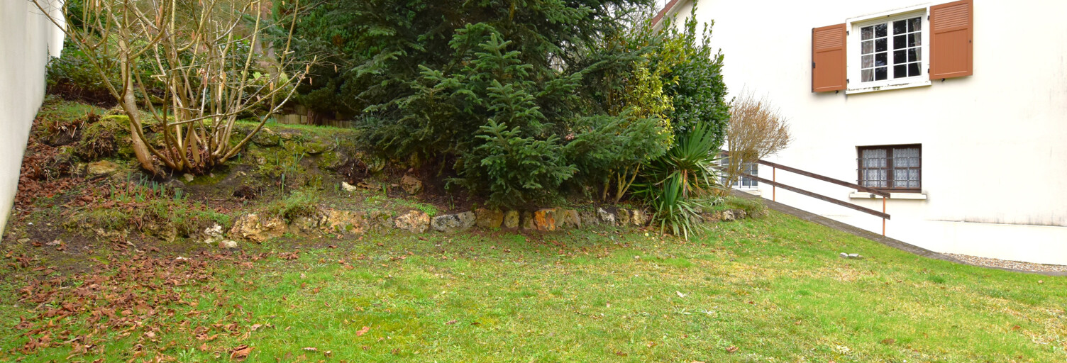 Maison 5 Pièces 135 m² à vendre à Les Essarts-le-Roi (78690)