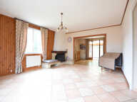 78690 LES ESSARTS LE ROI     Jolie maison de 5 pièces avec s — photo 3