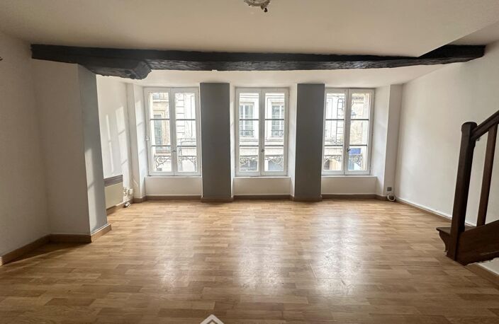 Immeuble - 167m² - Laon — photo 3