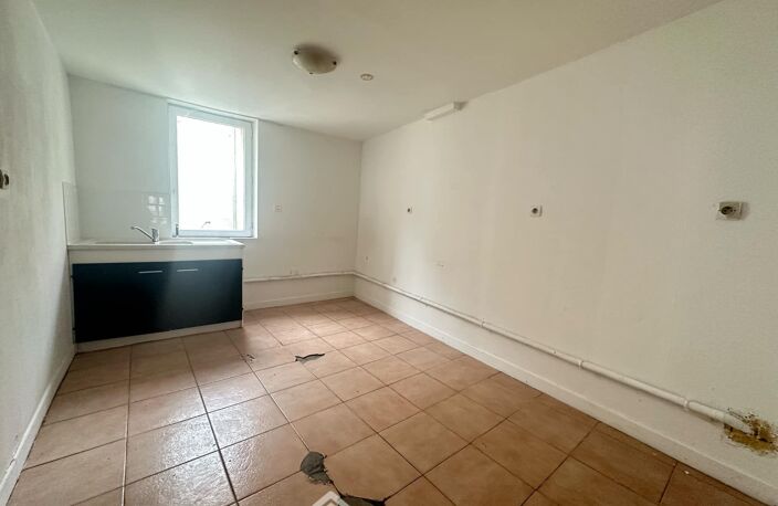Immeuble - 167m² - Laon — photo 5