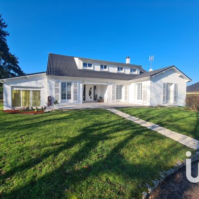 Maison 7 pièces 250000 €