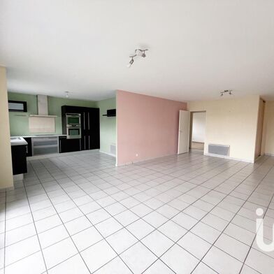 Appartement 4 pièces 167000 €