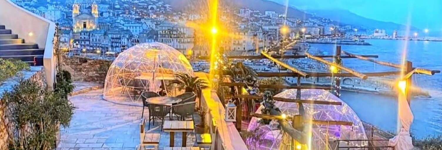 Commerce  100 m² à vendre à Bastia (20200)