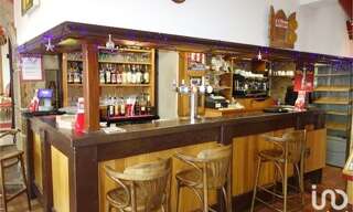 Commerce  987 m² à vendre à Alluyes (28800)