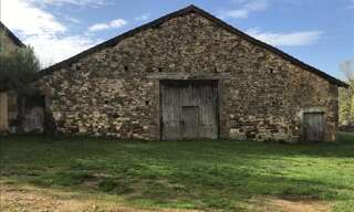 Maison  272 m² à vendre à Saint-Martin-le-Pin (24300)