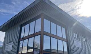 Commerce 7 Pièces 187 m² à louer à Villaz (74370)