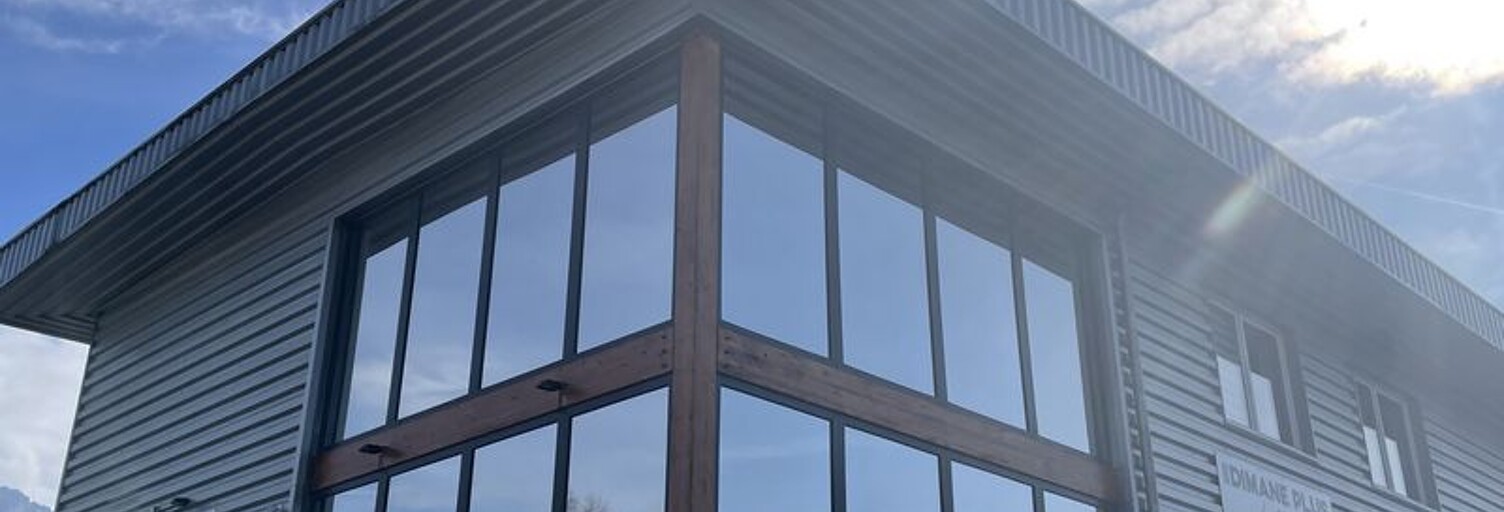 Commerce 7 Pièces 187 m² à louer à Villaz (74370)