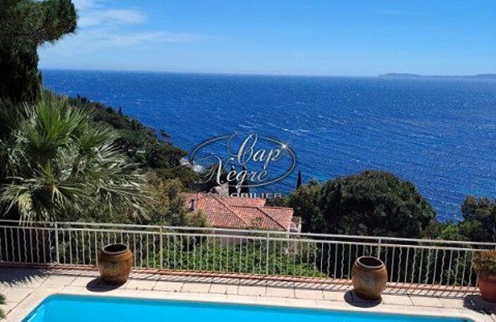 MAISON SUR 2 NIVEAUX 3 CHAMBRES VUE MER MAGNFIQUE PISCINE — photo 2