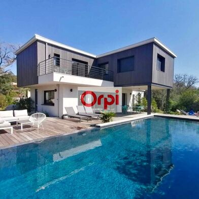 Maison 5 pièces 1490000 €