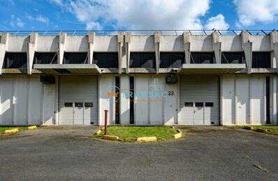 location local industriel 7 585 € CC /mois à proximité de Bruyères-le-Châtel (91680)