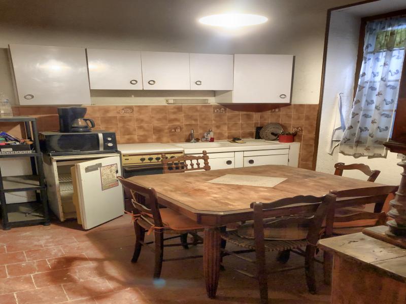 Villa / Maison  T6 à vendre Bize-Minervois 11120