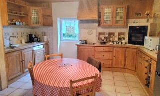Maison 7 Pièces 193 m² à vendre à La Crèche (79260)