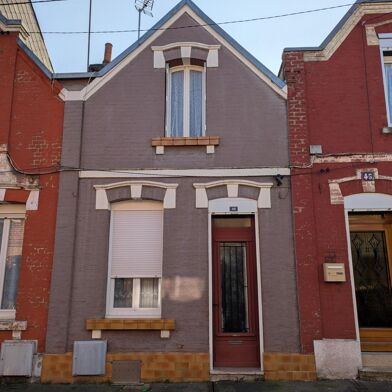 Maison 4 pièces 74000 €