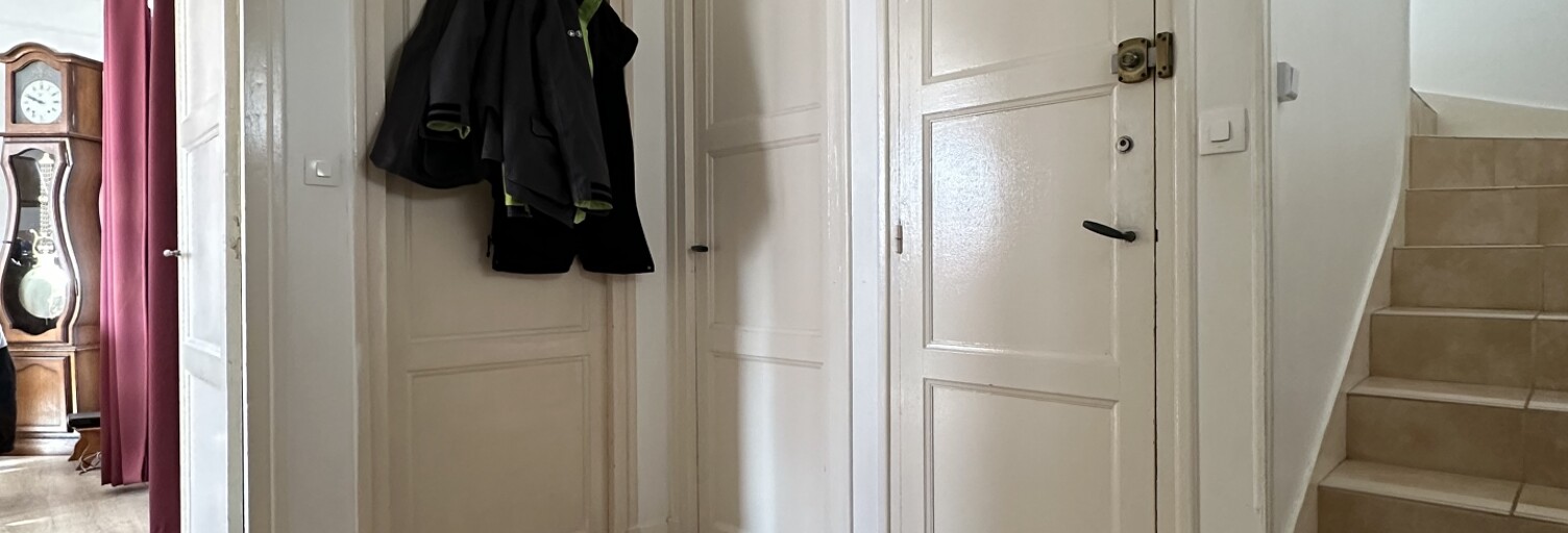 Maison 5 Pièces 95 m² à vendre à Saint-Pierre-lès-Nemours (77140)