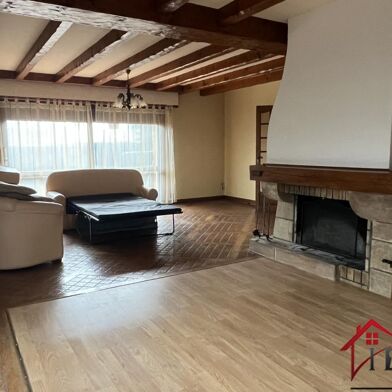 Maison 7 pièces 239000 €