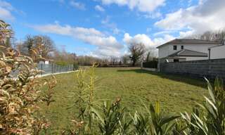 Terrain  823 m² à vendre à Idron (64320)