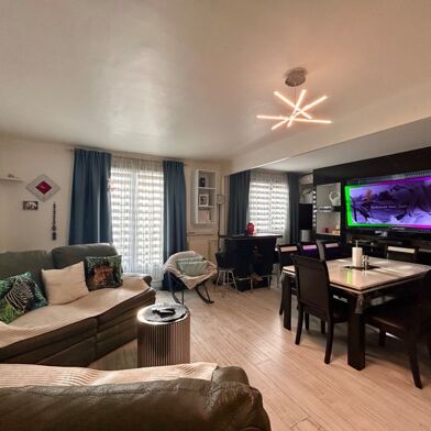 Appartement 4 pièces 187000 €