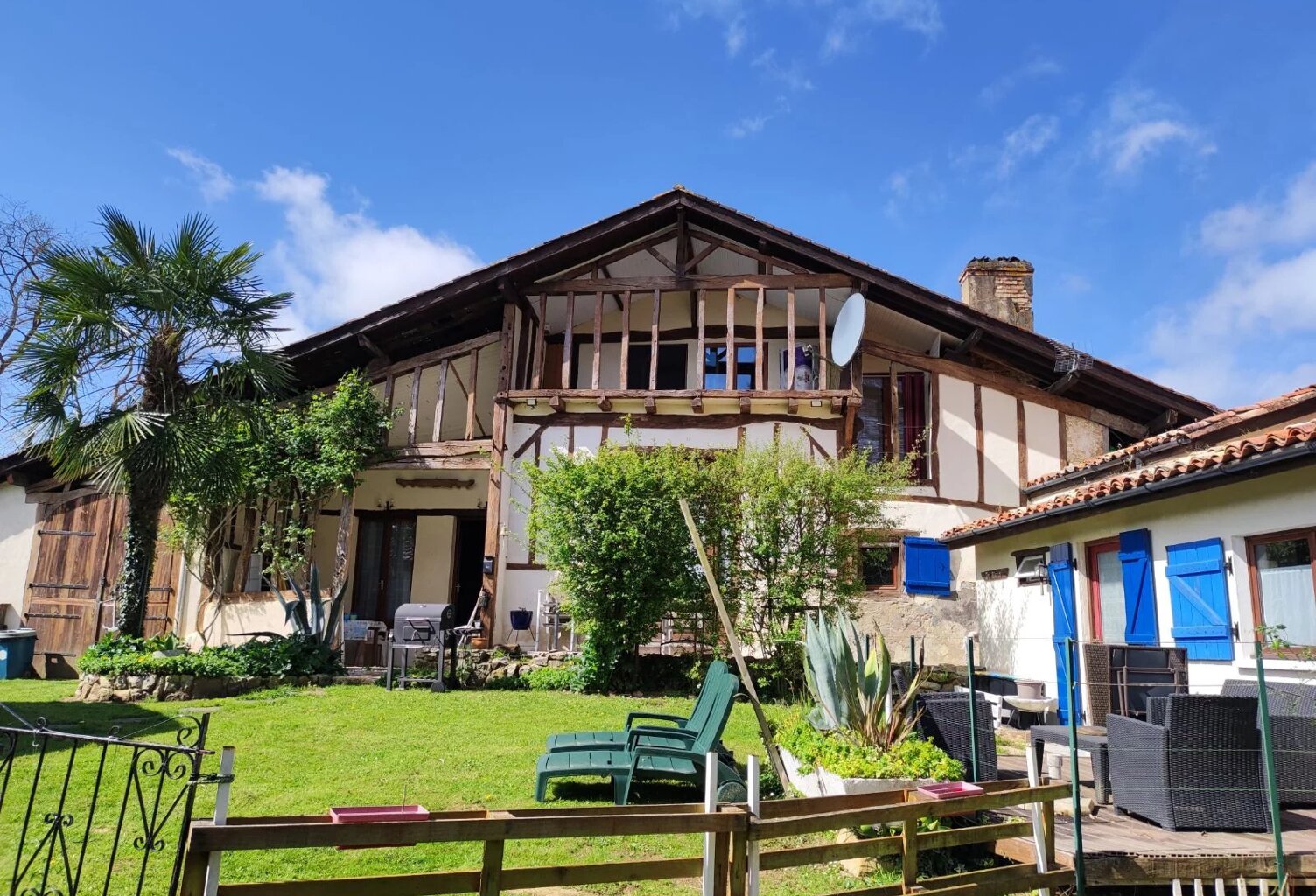 Maison/Villa 10 pièces — photo 1