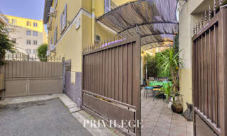 Immeuble  300 m² à vendre à Nice (06000)