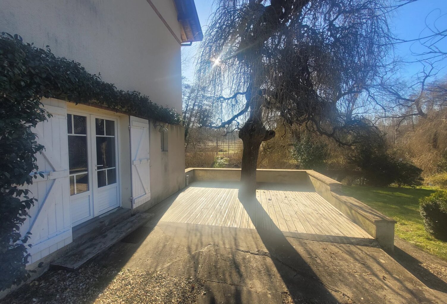 EXCLUSIVITÉ – MAISON DE CARACTÈRE AVEC GRAND JARDIN À POUDENAS — photo 1