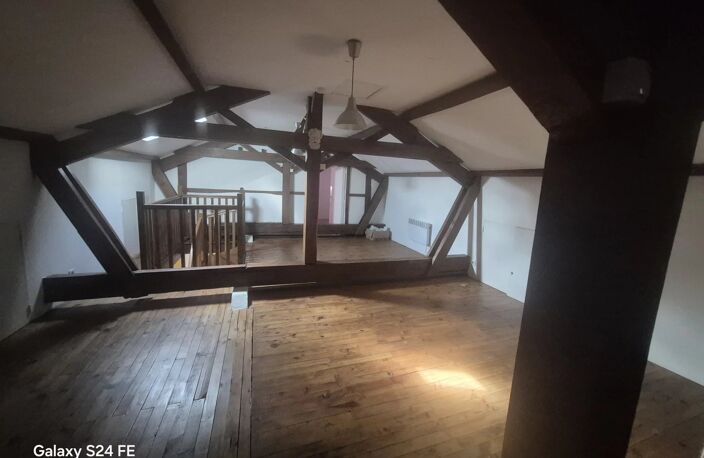 EXCLUSIVITÉ – MAISON DE CARACTÈRE AVEC GRAND JARDIN À POUDENAS — photo 5