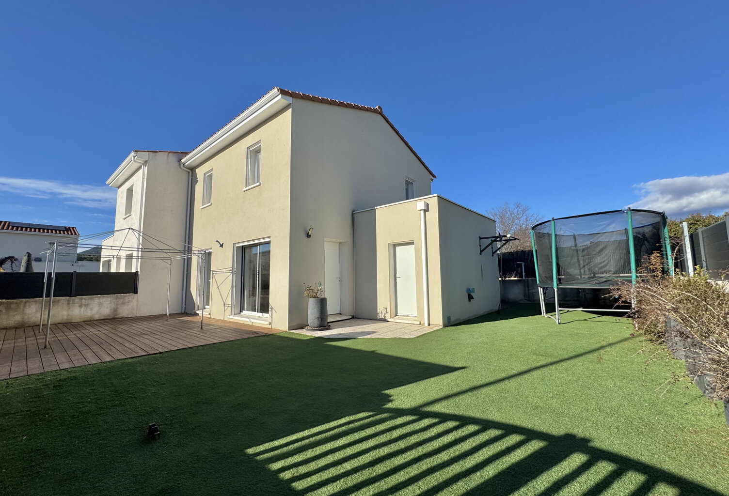 Maison T4 récente — photo 1
