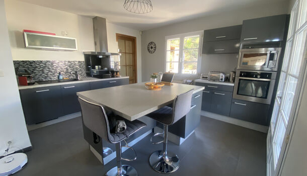 Villa / Maison 9 pièces  à vendre Vailhauquès 34570