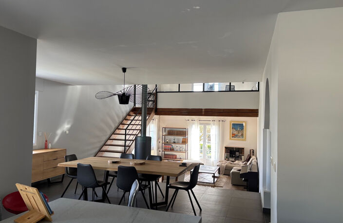 maison familiale sur terrain de 1188 m2 avec piscine — photo 2
