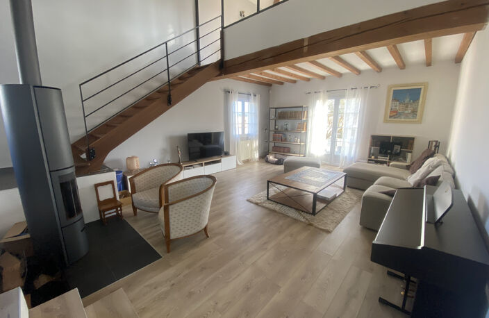 maison familiale sur terrain de 1188 m2 avec piscine — photo 4